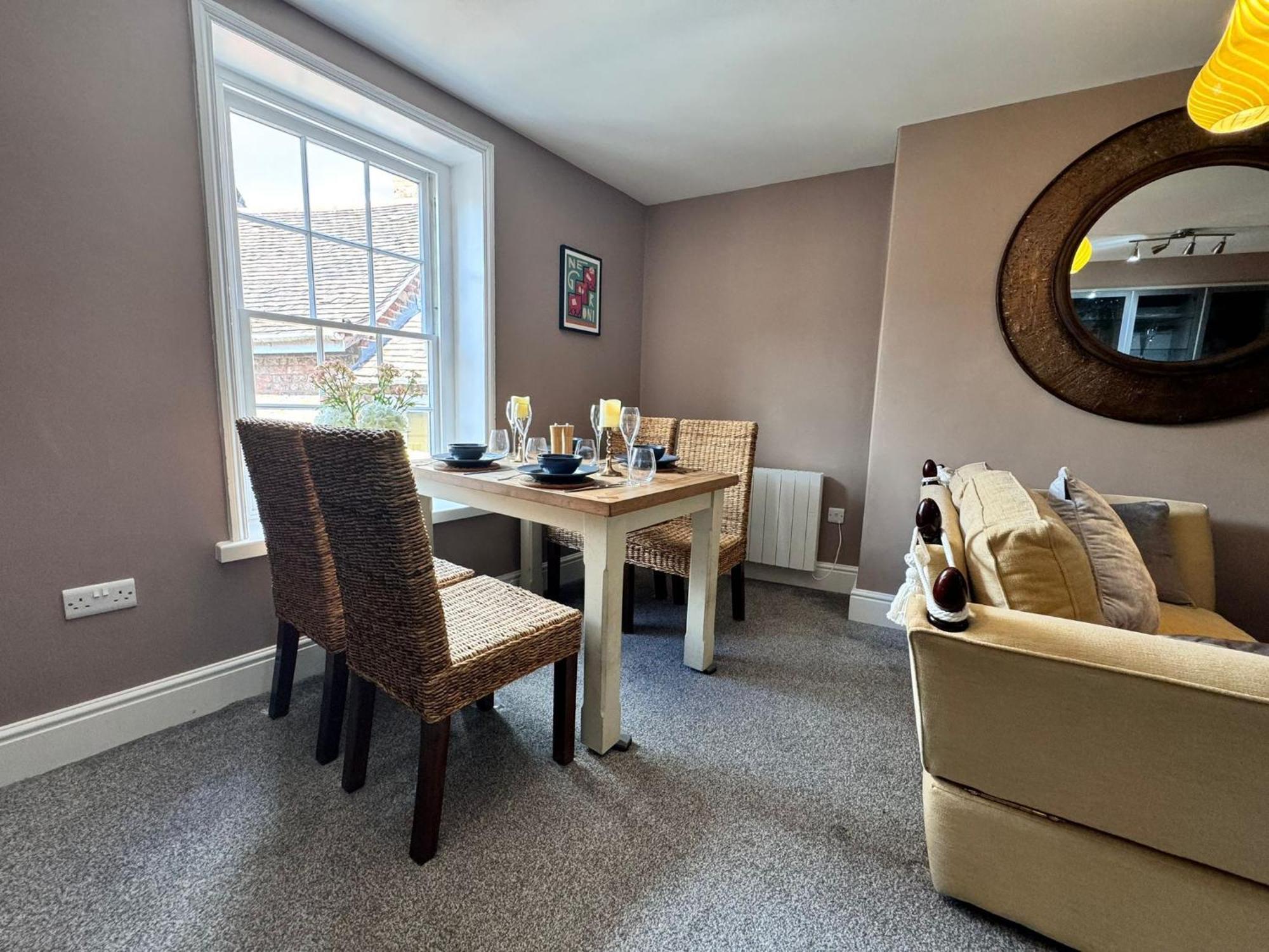 At Home Shrewsbury Room photo